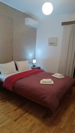 Spiri's House-Deluxe Apartment in Kalabaka-Meteora